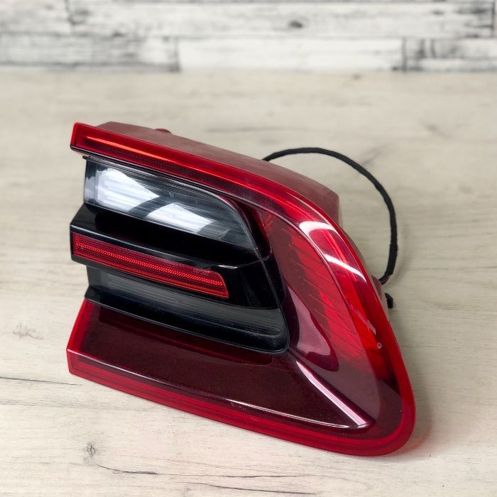 Комплект 4шт Porsche Macan Фонари стопы  250$