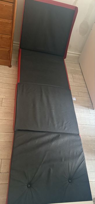 Sofa Cambalhota Vermelho