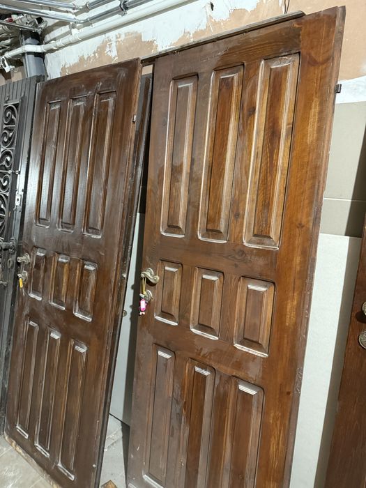 Sprzedam drzwi drewniane