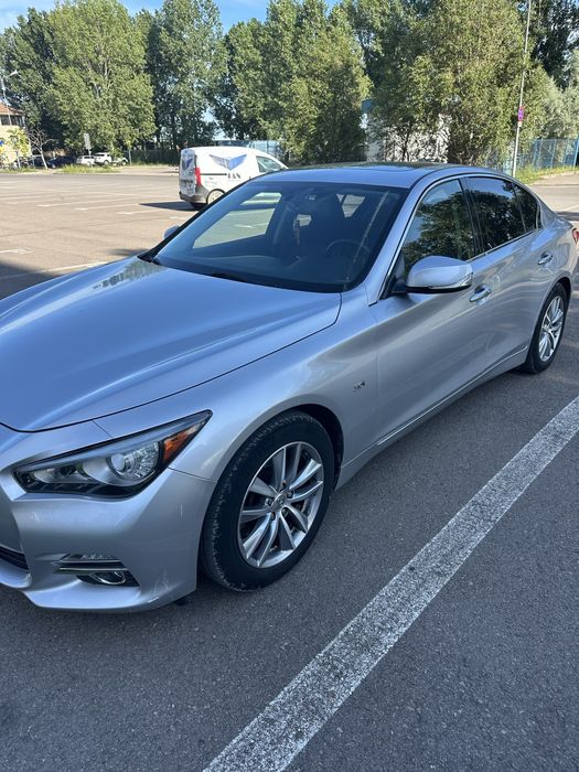 Infiniti Q50 2016