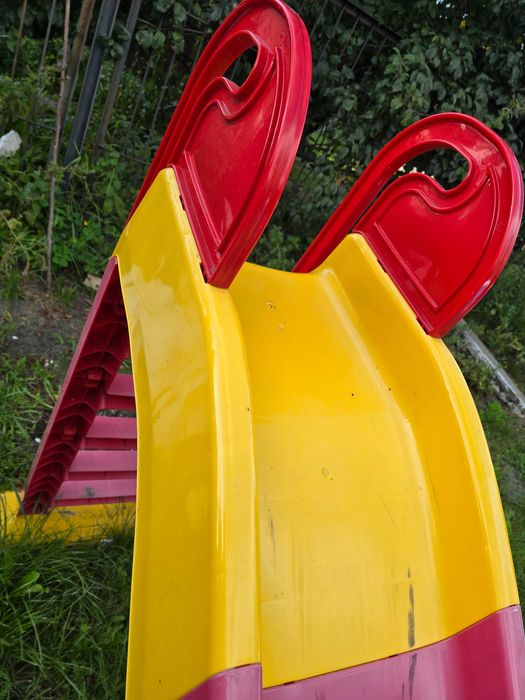 Zjeżdżalnia plastikowa