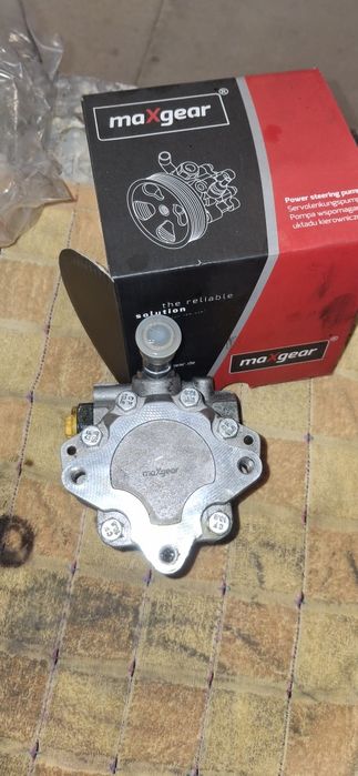 Pompa wspomagania bmw e90 325i