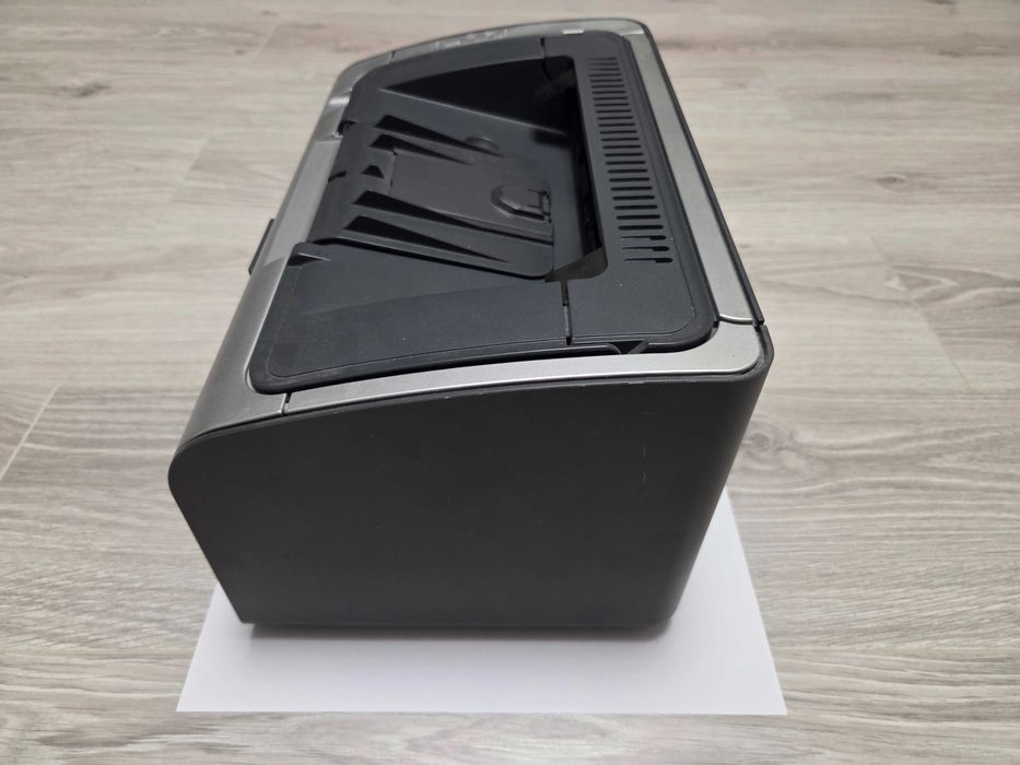 Принтер | Hewlett Packard LaserJet P1006