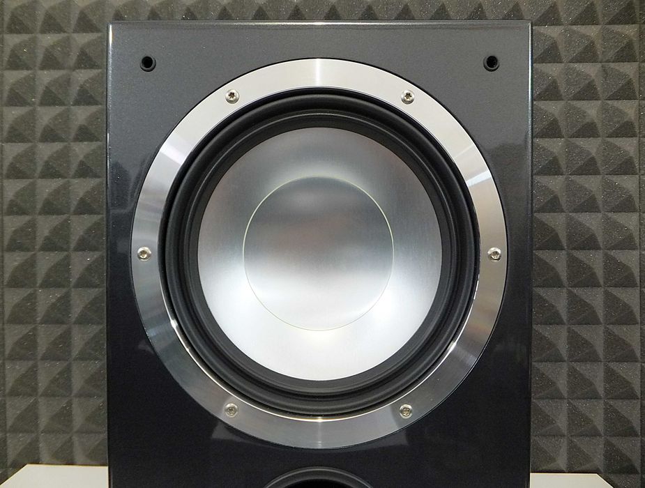Elegancki subwoofer akrywny Canton Chrono AS 525 SC / 25Hz / Made in Germany