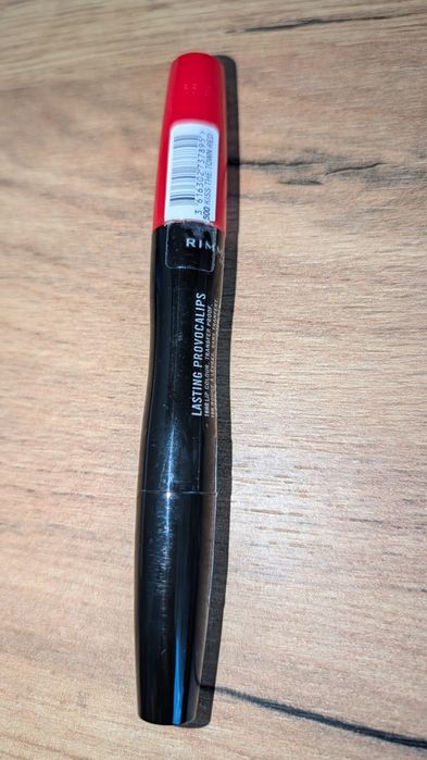 Rimmel lasting provocalips 500 kiss the town red