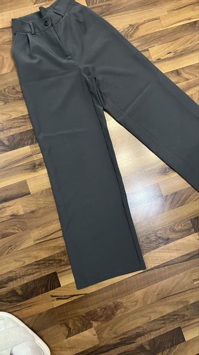 Брюки жіночі сірі класичні