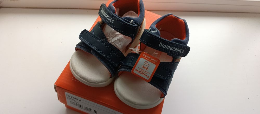 Сандалии босоножки детские на липучках биомеханикс biomechanics 20 р