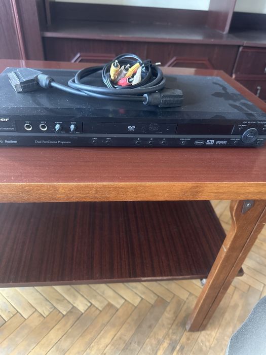 Продається DVD-плеєр