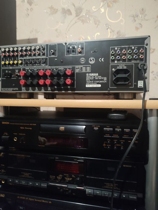 Ресивер yamahaRX-V459.