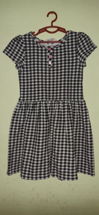 Плаття в клітинку на дівчинку