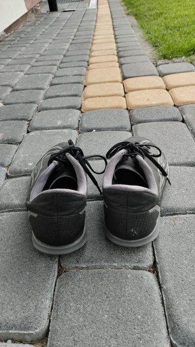 Buty halowe Nike r 38