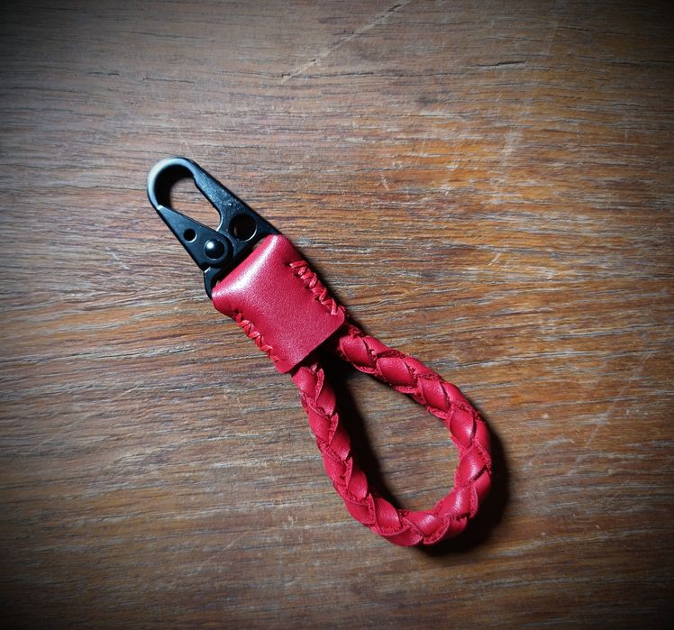 Кожаный брелок для ключей.Брелок шкіряний на ключі