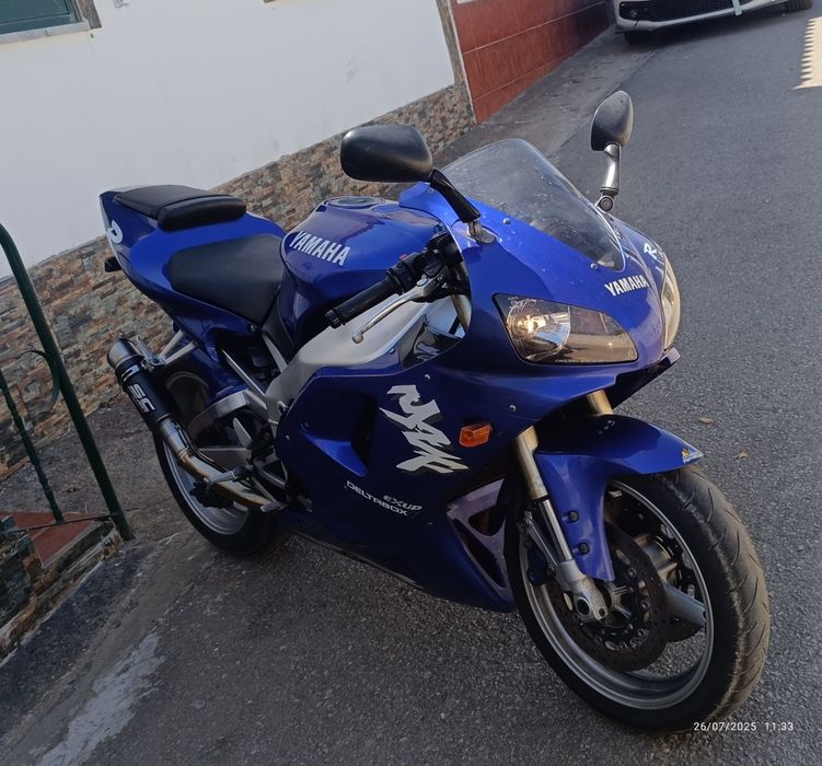 Vendo ou troco Yamaha YZF R1 1998