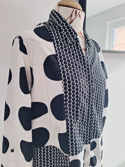 Koszula damska dłuższą w kropki uniwersalna