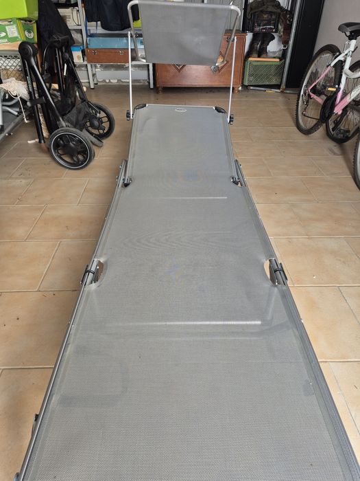 Espreguiçadeira Hesperide com toldo