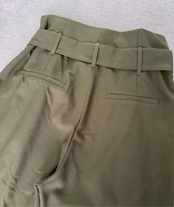 Жіночі брюки 36 Bershka