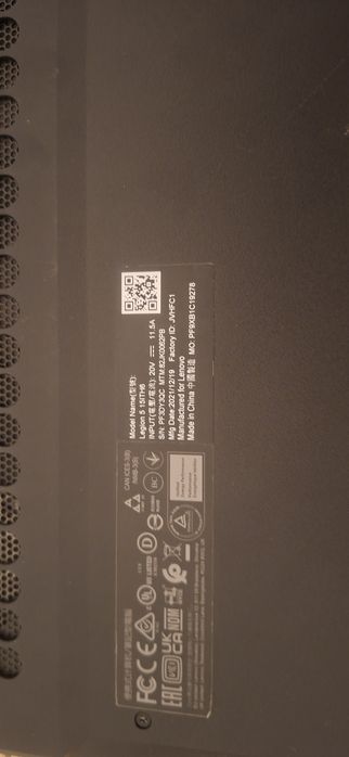 Laptop Lenovo Legion 5 uszkodzony