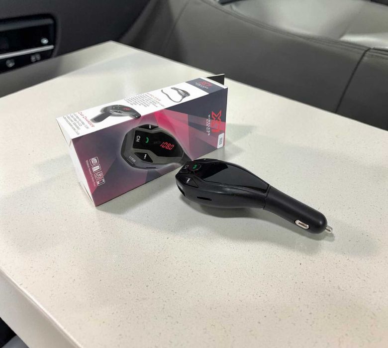 Трансмітер автомобільний FM Bluetooth модулятор