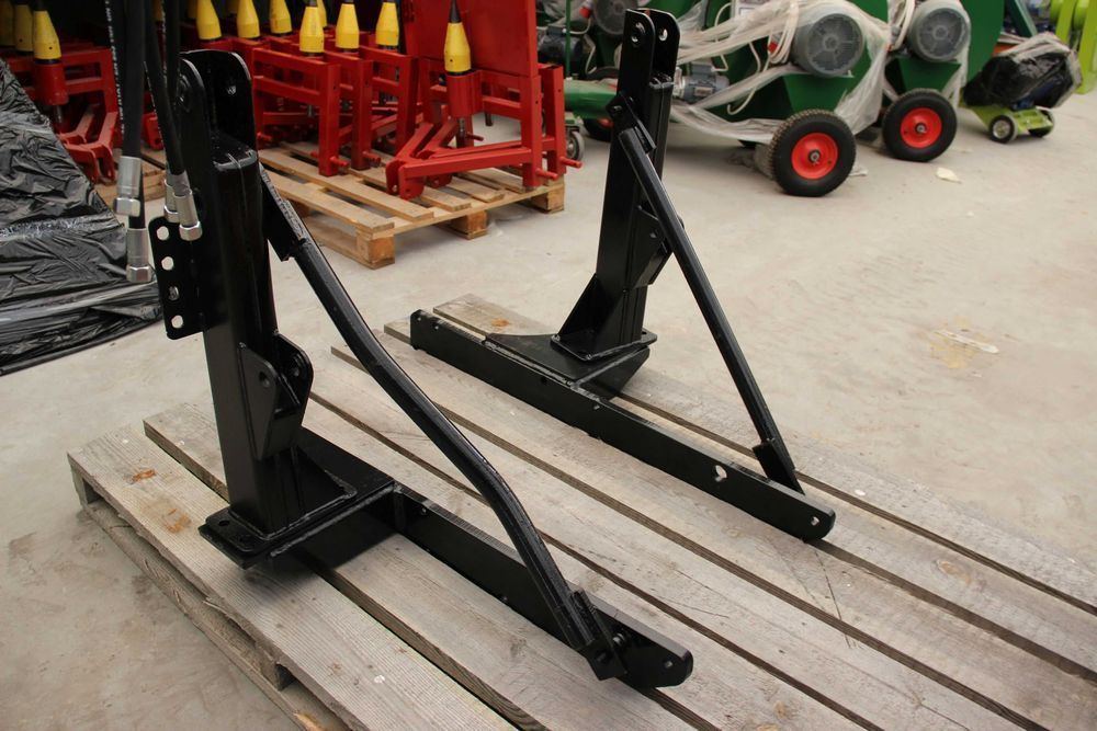 Ładowacz czołowy euroramka MTZ  C-385 udźwig 900kg