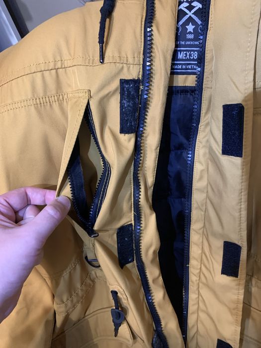 Зимова куртка (аляска)  розмір м