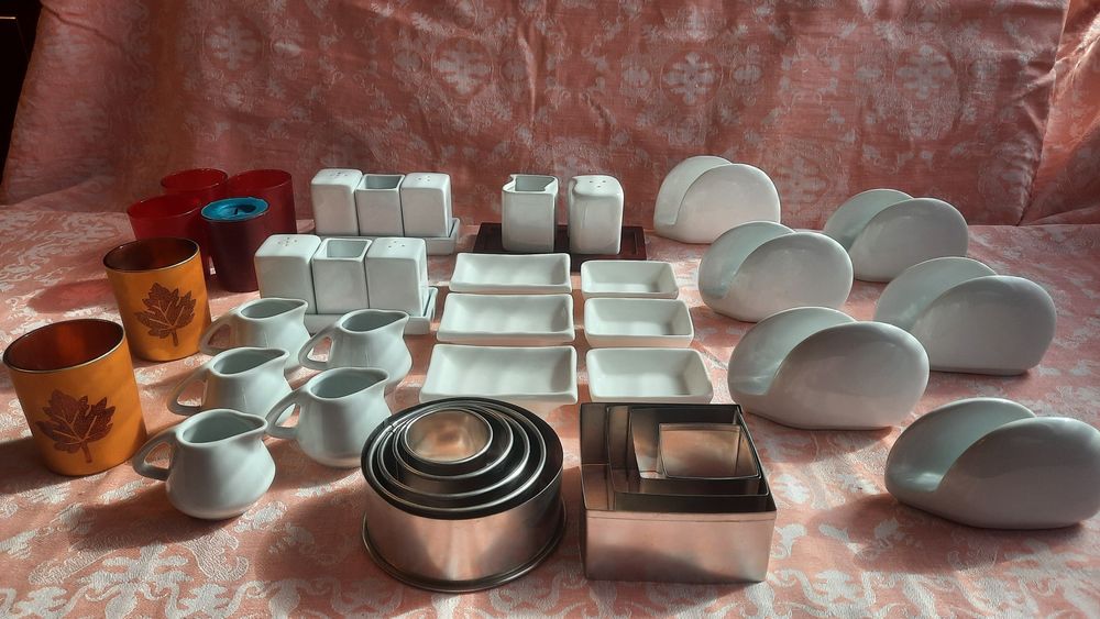 Набор спецовники, формы, подсвечники, табл. для резерва.