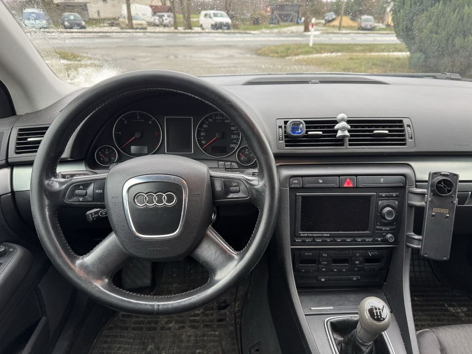 AUDI A4 B7 1.9tdi MMI