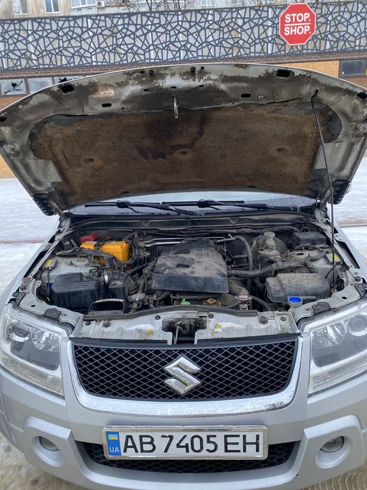 Suzuki grand vitara ПРОДАМ
