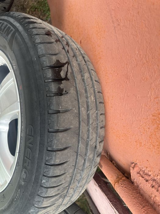 диски з резиною(колеса) R15 5x112 6.5J ET50 Volkswagen Skoda