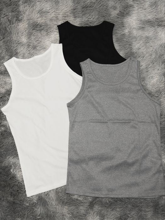 Zestaw 3 sztuki ~ Podkoszulek męski typu Tank Top w prążek ~ M