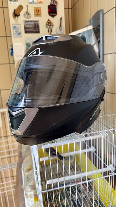 Capacete modular