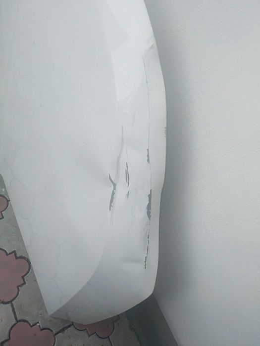 Капот та крило шкода