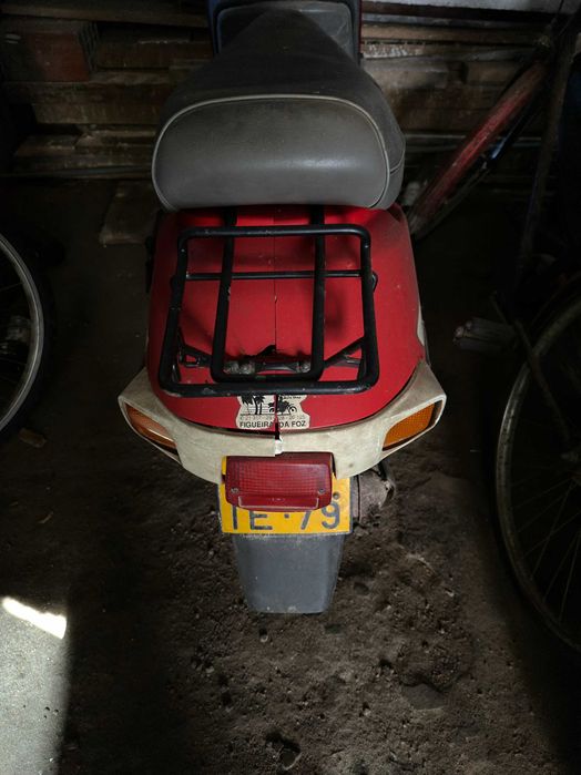 Honda Vision Met-In Sa50