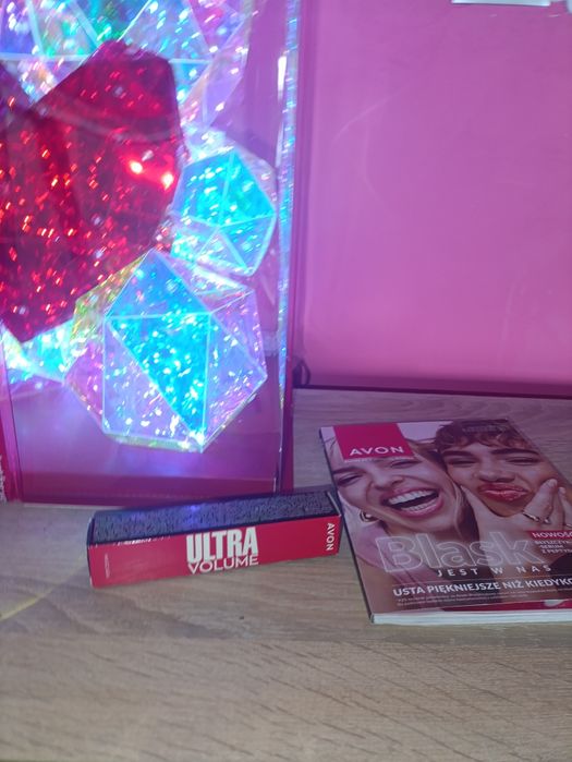 Maskara do rzęs ultra volume avon