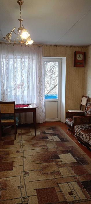 Продам трикімнатну квартиру