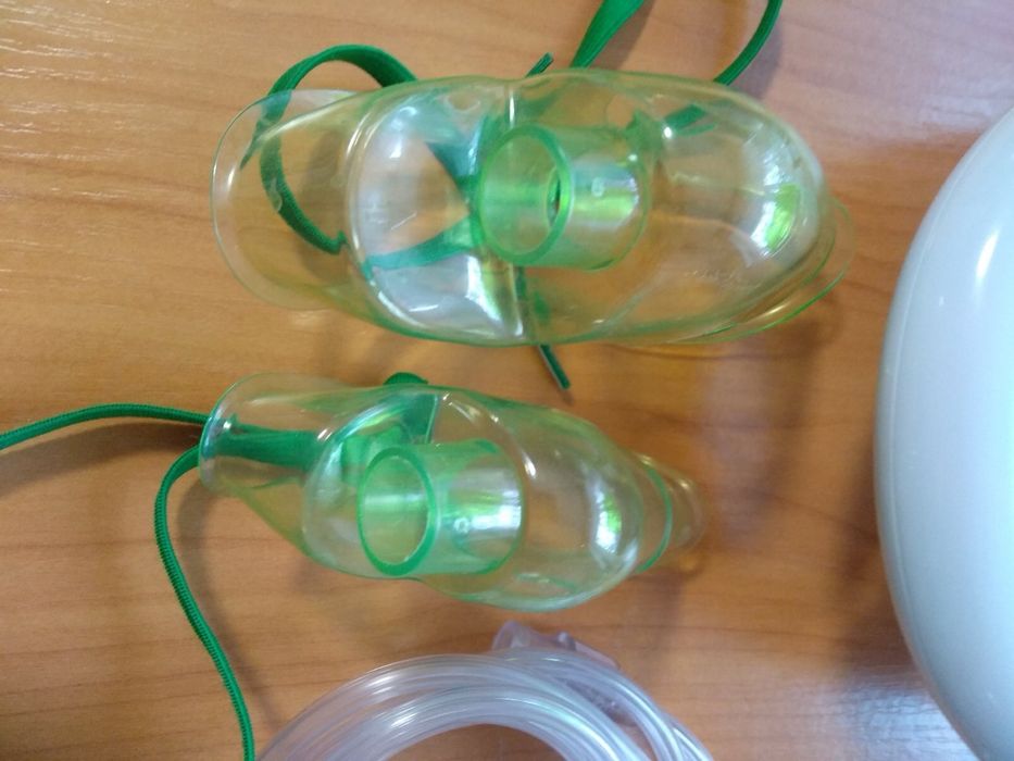 Інгалятор VEGA CN-01 W Family, як новий