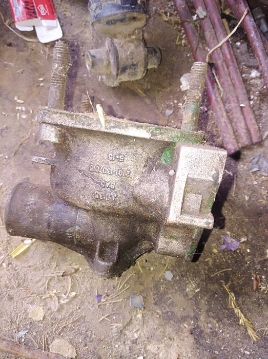 ваз 2105 залишки розпродаж заднє скло, капот, пічка, моторчик