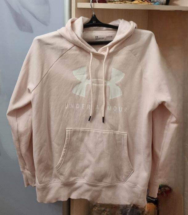 Продам худи Under Armour оригинал