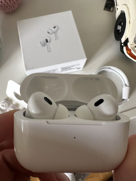 AirPods Pro 2 ANC