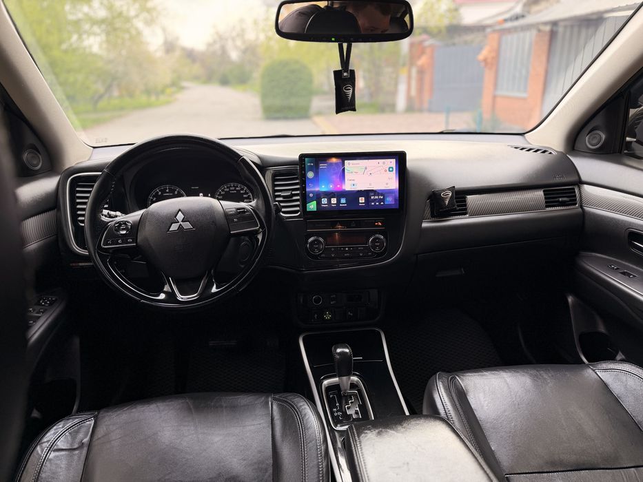 Mitsubishi Outlander 2019