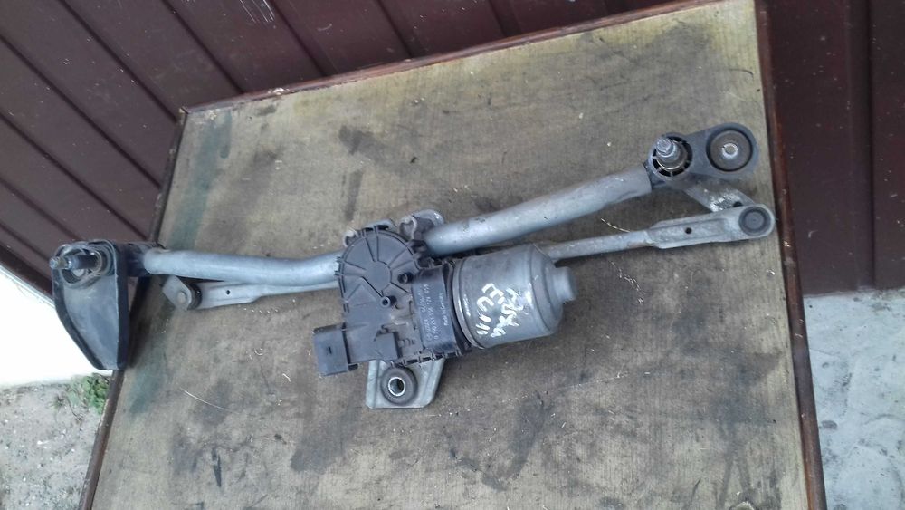 Mechanizm wycieraczek + silniczek przód Opel Astra H Europa