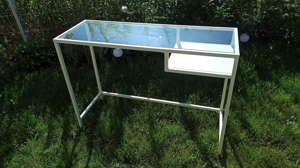 Ikea VITTSJO stolik ze szklanym blatem