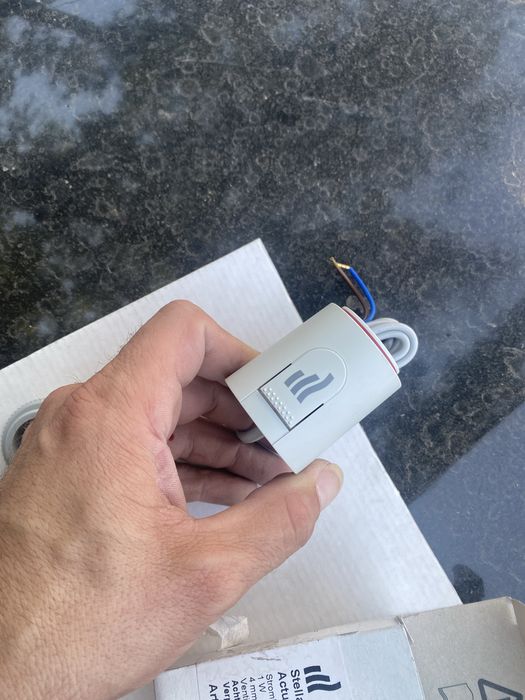 Silownik Elektroniczny  PURMO 230V do ogrzewania podlogowego