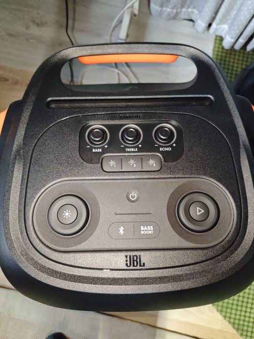 Alugo ou vendo coluna JBL PartyBox 710