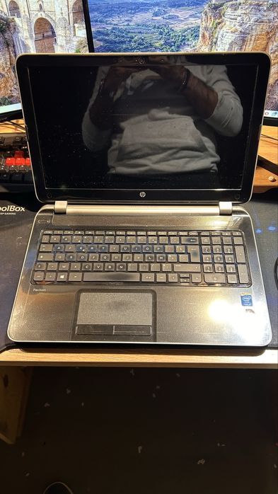 Computador Portátil HP 15 – Bom Estado | Windows 10 ou 11 à Escolha