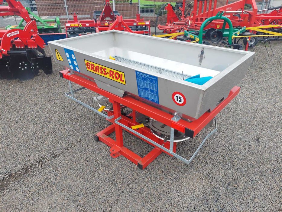 Rozsiewacz Strumyk 400l-1600l Dwu tarczowy Hydraulika GRASS-ROL HIT