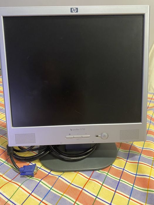 Monitor HP Pavilion f1723
