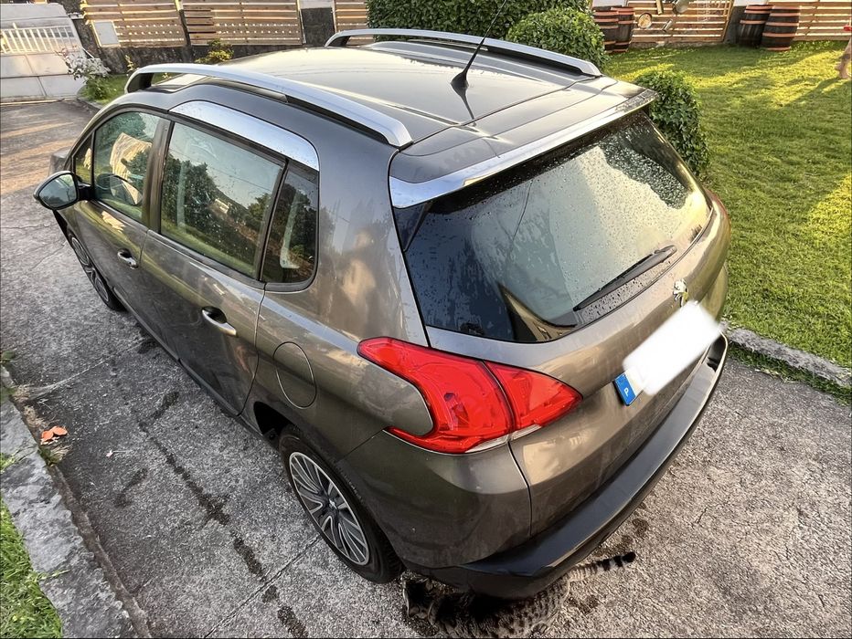 Peugeot 2008 1.2 PureTech Gasolina — 2013