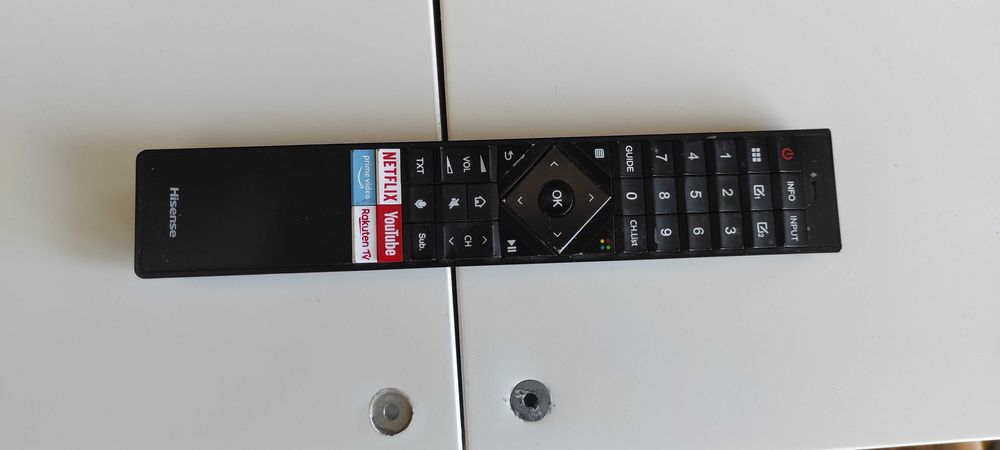 Smart TV ULED UltraHD 4K HDR de 65'' (Hisense H65U7B) + cómoda