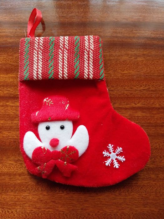 Meia natalícia para pendurar, colocar doces, dinheiro  surpresas Natal