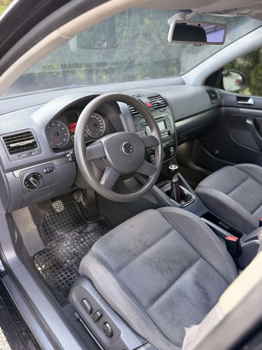 Гольф 5 ( 1.4 бензин,механіка) гарний стан!